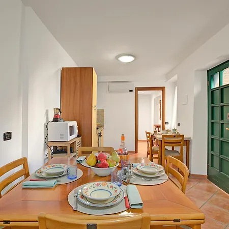 Queen Elena Centro 2br With Terrace - Happy Apartman San Remo